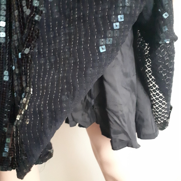 Gio Guerreri | Midnight Blue Sequin Embellished Dress - Picture 9 of 13